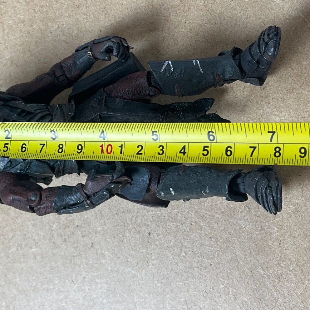 2001 Lord of The Rings 7" Lurtz Loose Action Figure ToyBiz