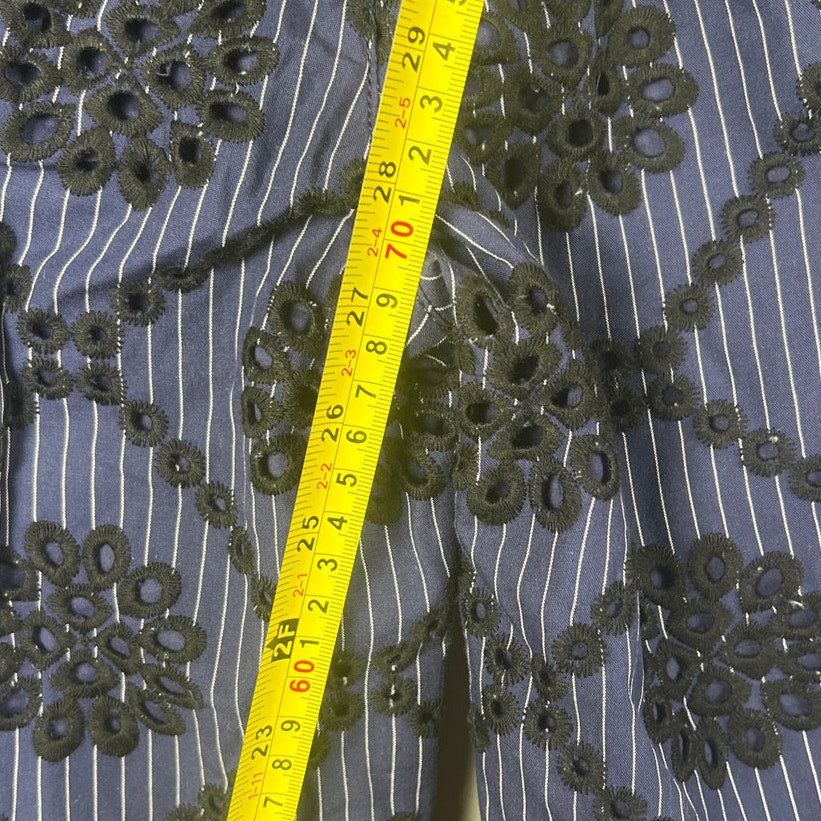 Ettitwa Anthropologie Navy Blue Pinstripe Black Embroidered Eyelet Pants Size 6