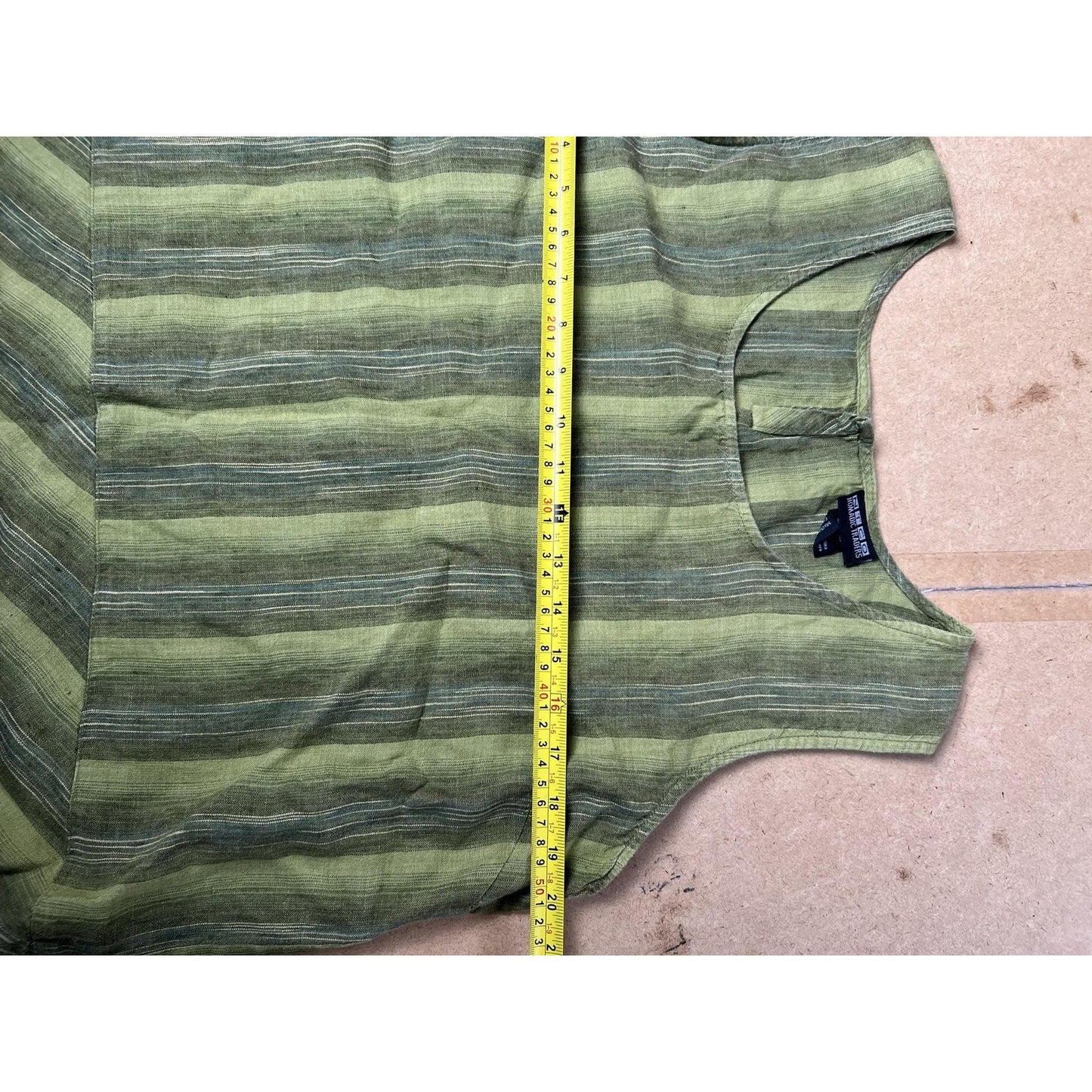Nomadic Traders Tank Womens L Green 100% Linen Striped Scoop Neck Casual