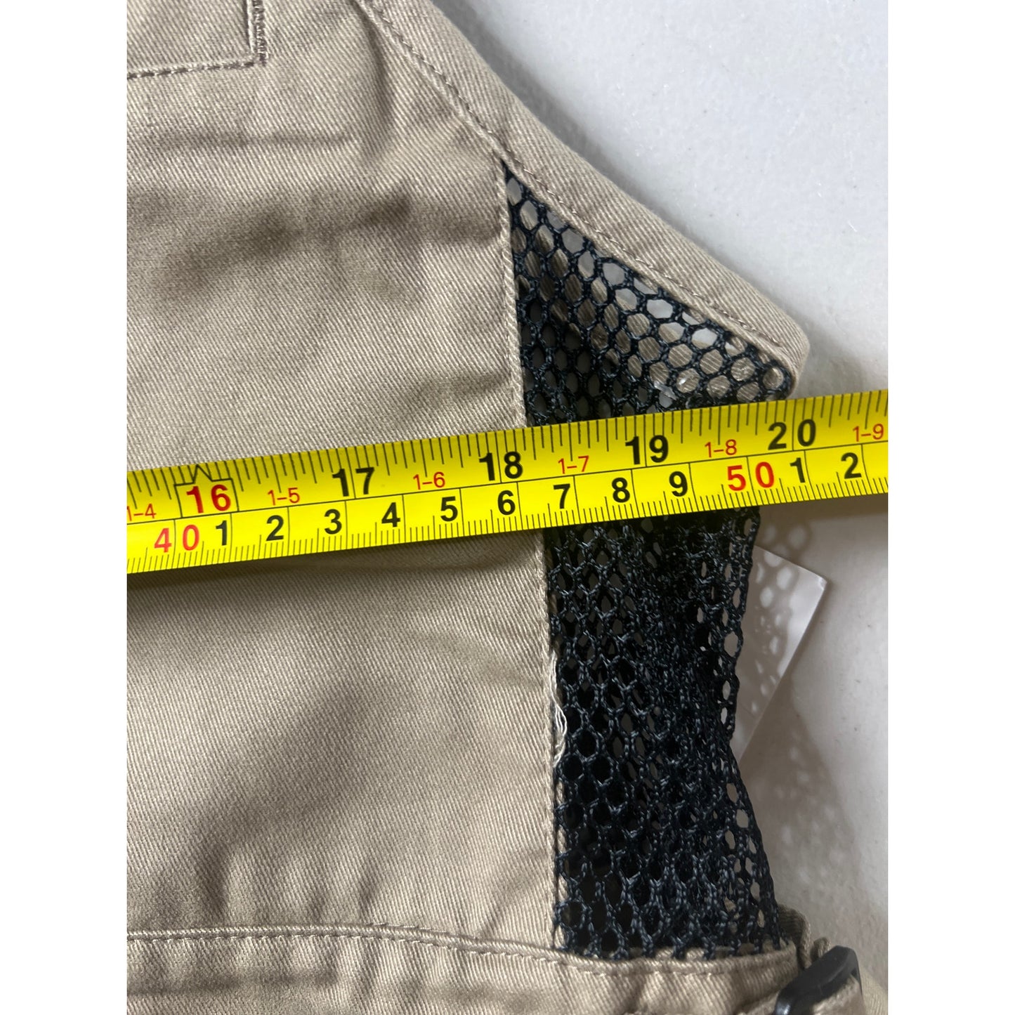 MN Twins Cabela's Maple Medium Vest Hunting Brown Black Pockets Mesh Lightweight