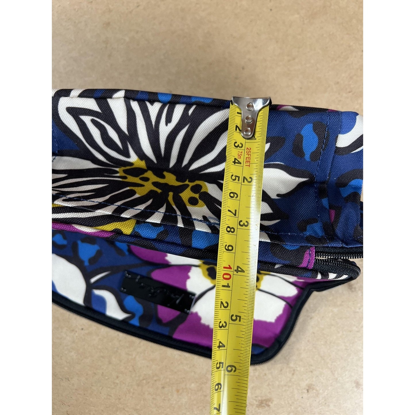 Vera Bradley Lighten Up Lunch Mate African Violet Small Purple Insulated Bag
