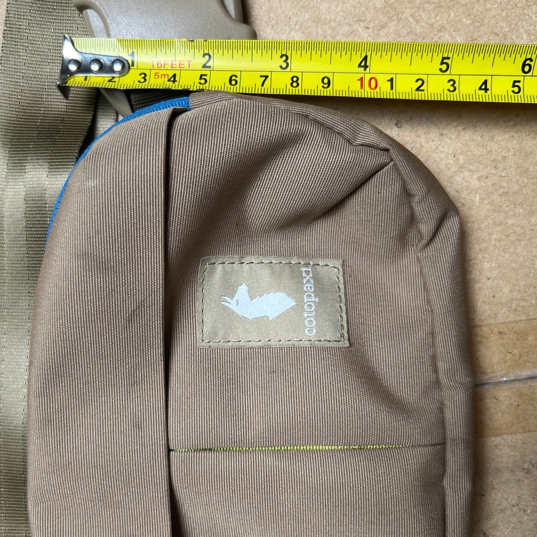 Cotopaxi Tan Hip Pack Cada Dia Fanny Pack