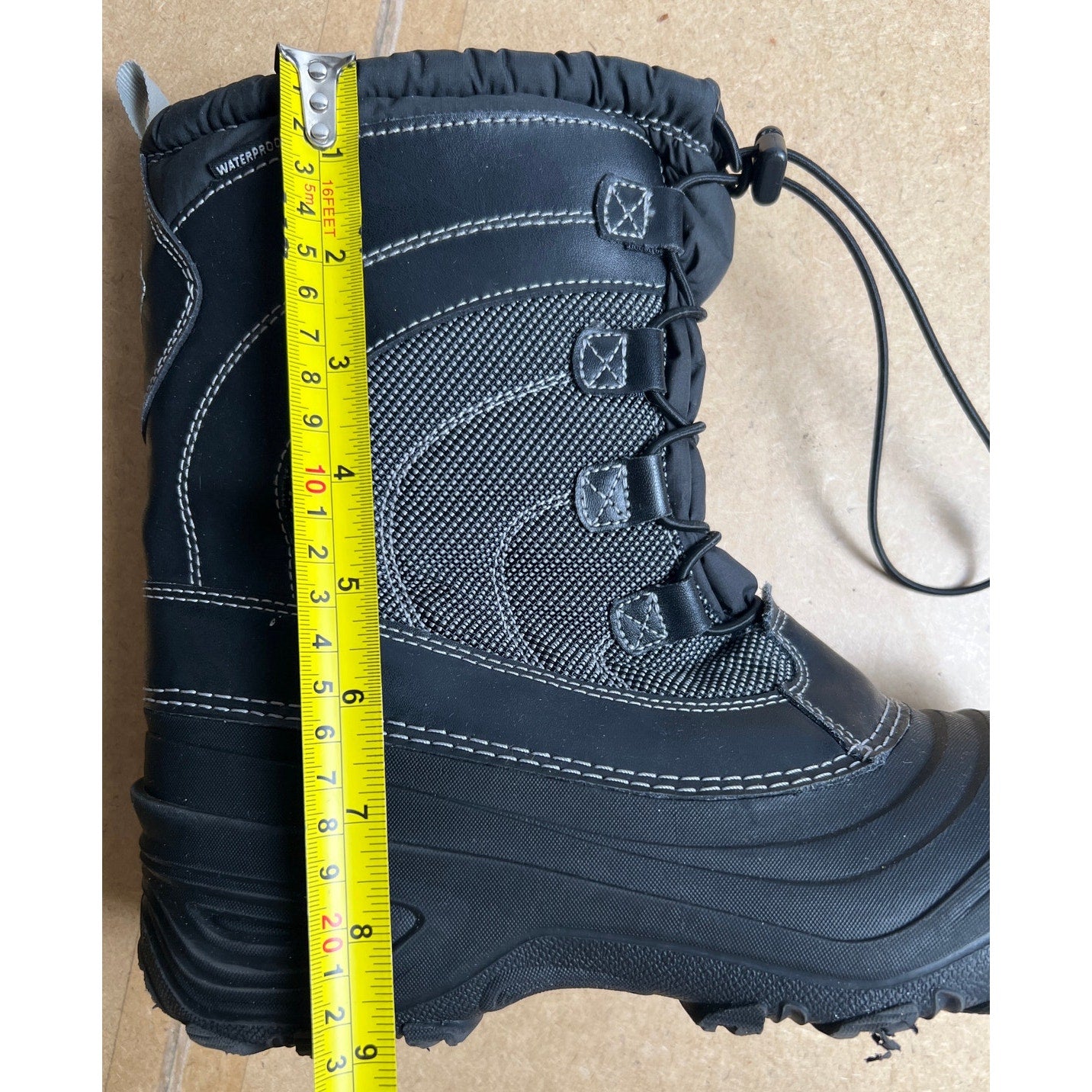 The NorthFace ThermalFelt Plus Size 7 Waterproof IV Winter Snow Waterproof Boot