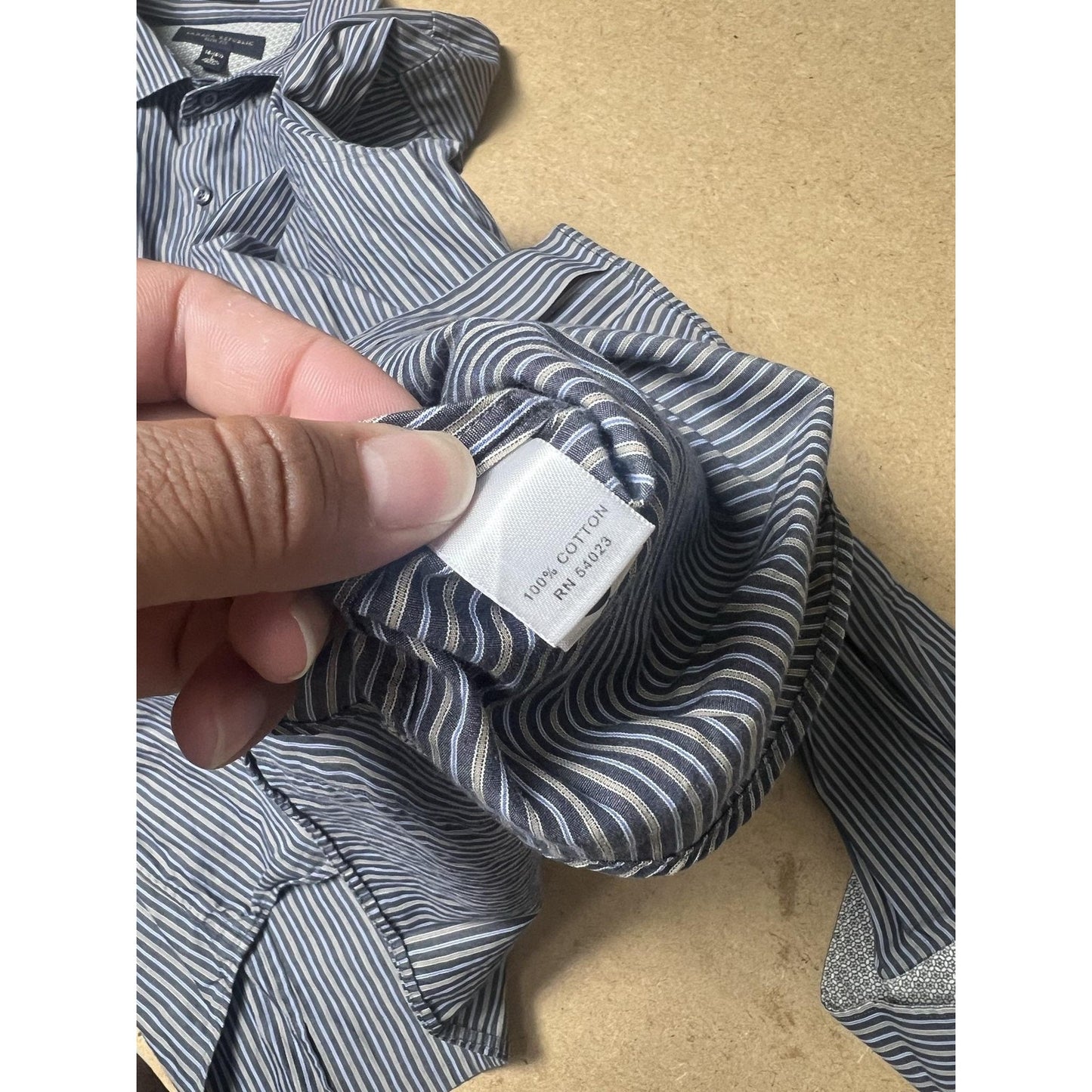 Banana Republic Shirt Mens L Blue Striped Long Sleeve Button Up Woven Slim Fit