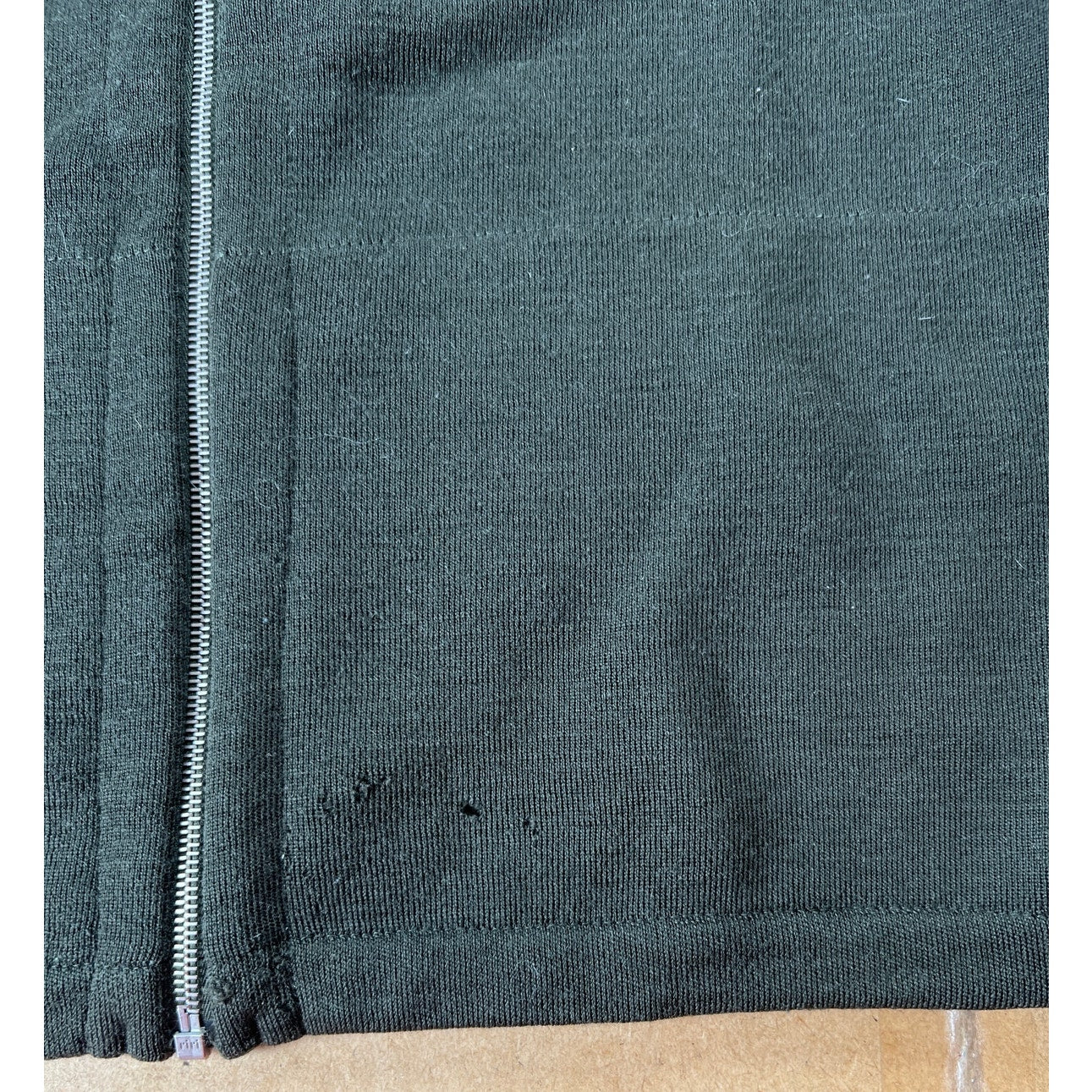 S.N.S. Herning Sweater Size L Olive Pure Wool Knit Full Zip Made in Denmark