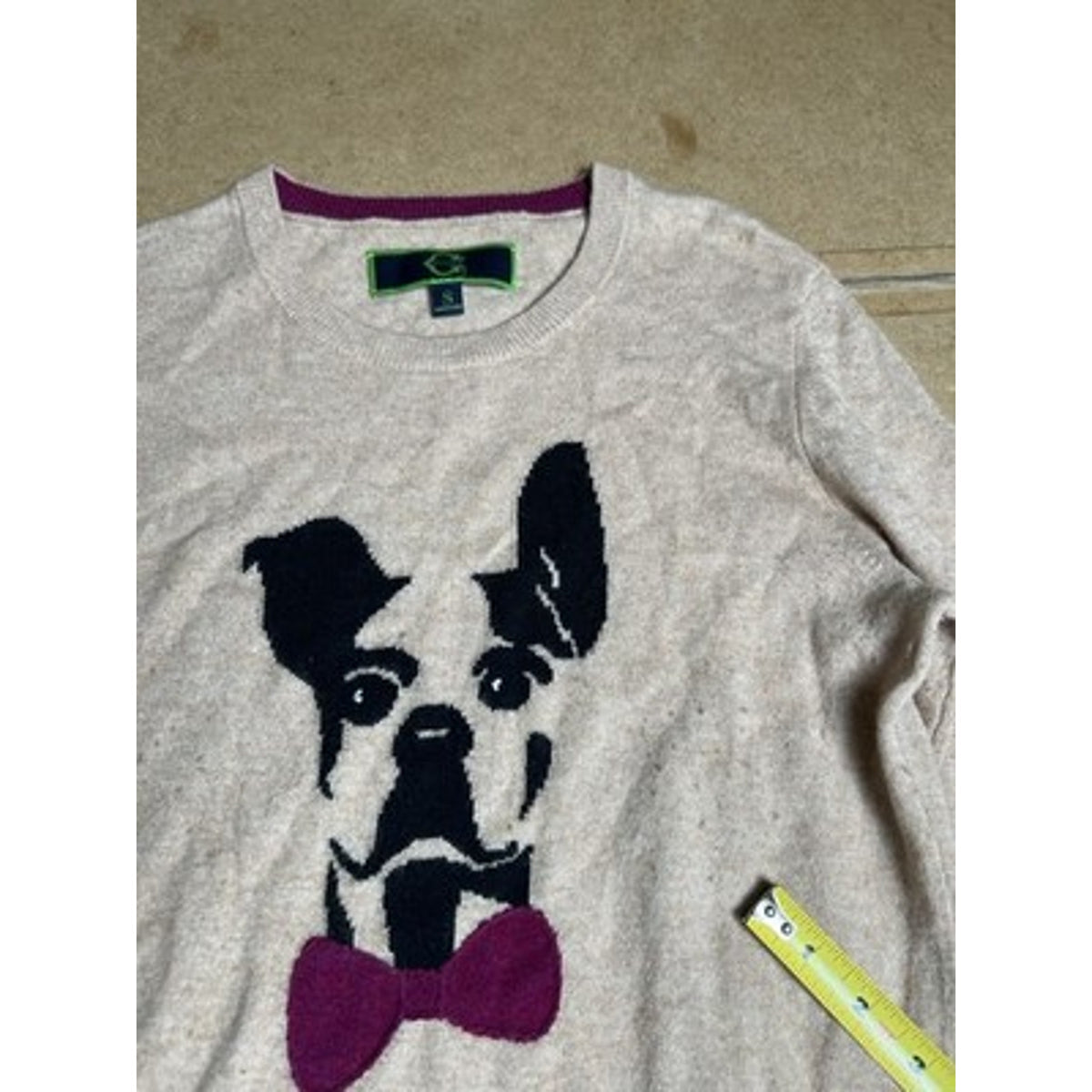C. Wonder Sweater Womens S Beige Pullover Crew Neck Dog Graphic Bow Wool Blend