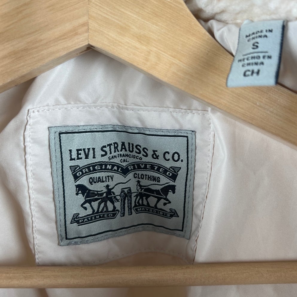 Levi's Strauss & Co Small Women's Faux Shearling Sherpa Oversize