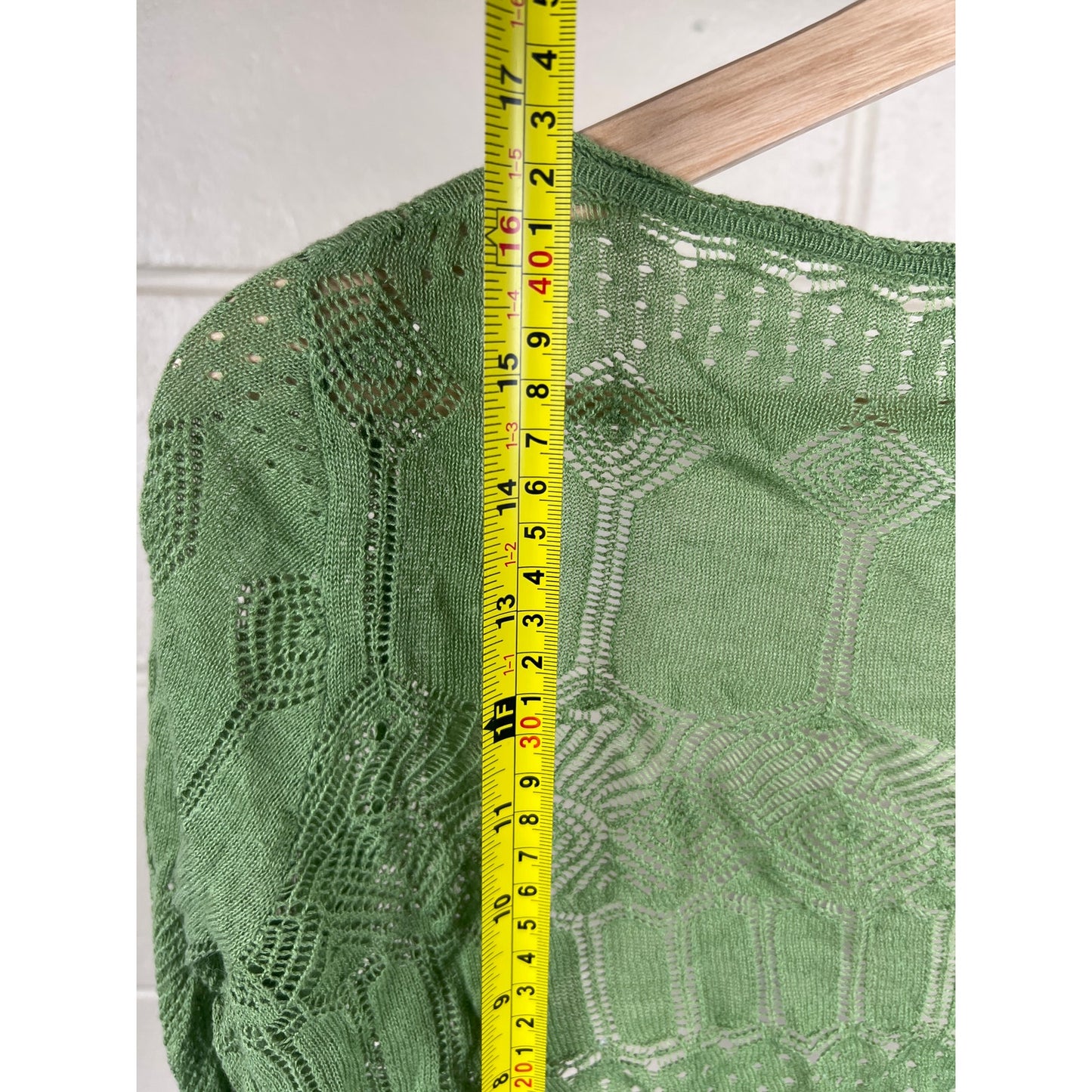 Free People Thin Green Cardigan Pullover Size medium *Minor hole*