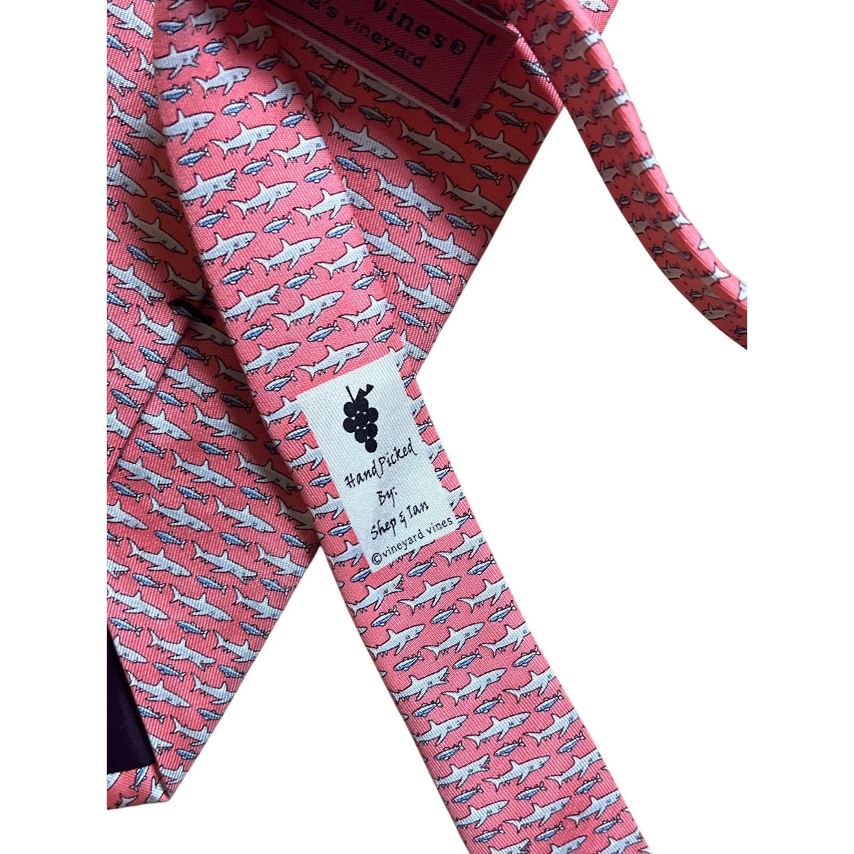 Vineyard Vines Men's Martha's V. Whale Patterned Hand Picked Shep & Ian Neck Tie