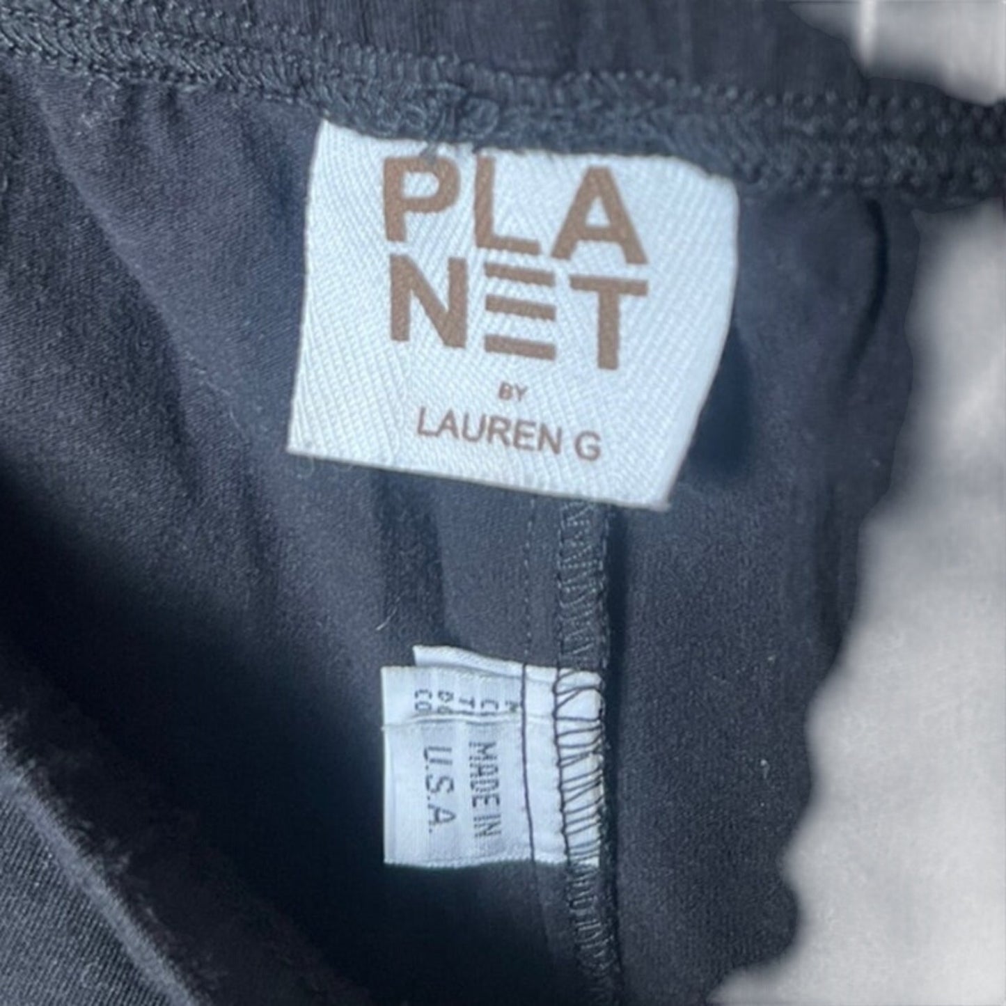 Vintage Planet By Lauren G Stretch Black Leggings *Dimensions in Pictures*