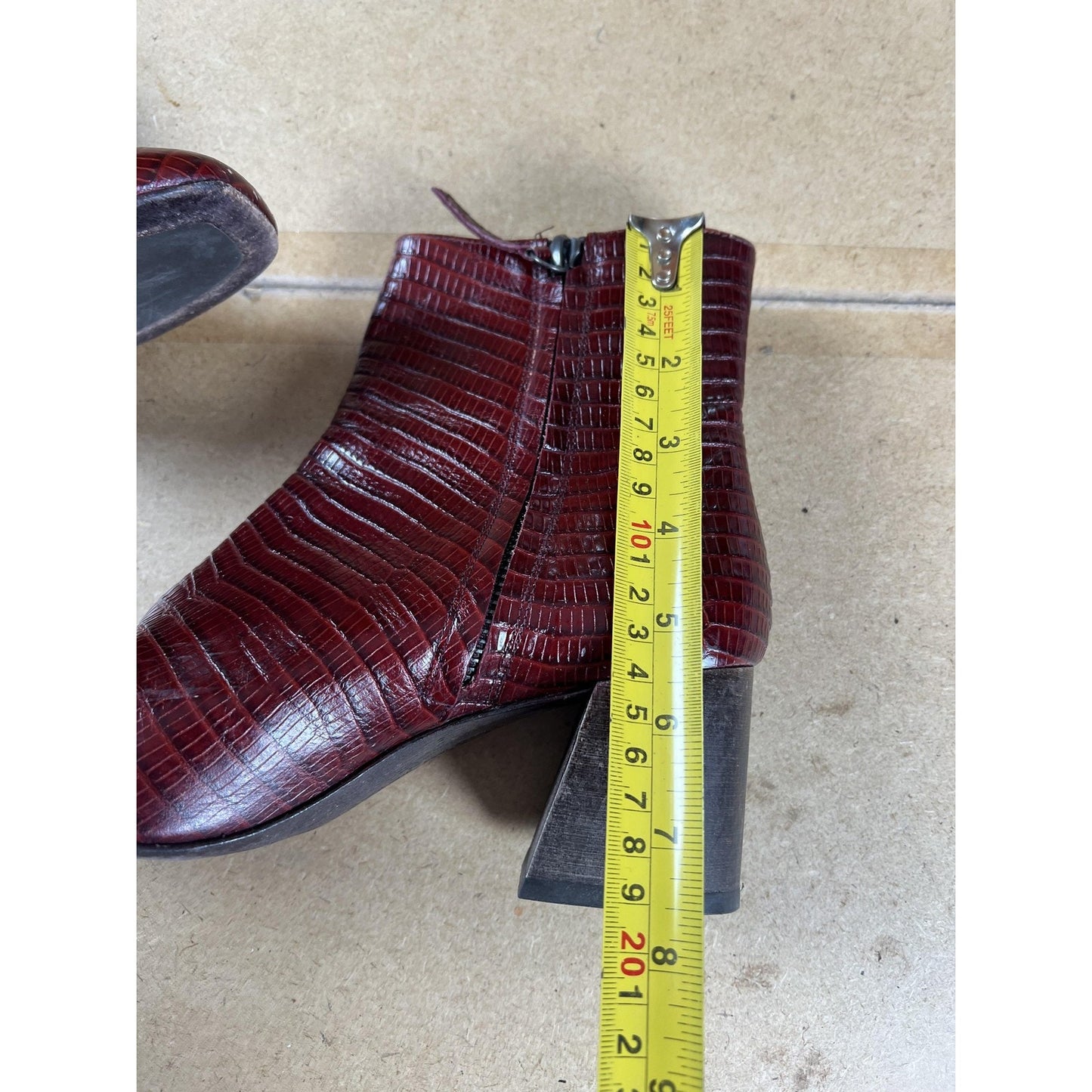 Freda Salvador Boot Womens Size 10 Red Croc Embossed Leather Bootie Lined Zip