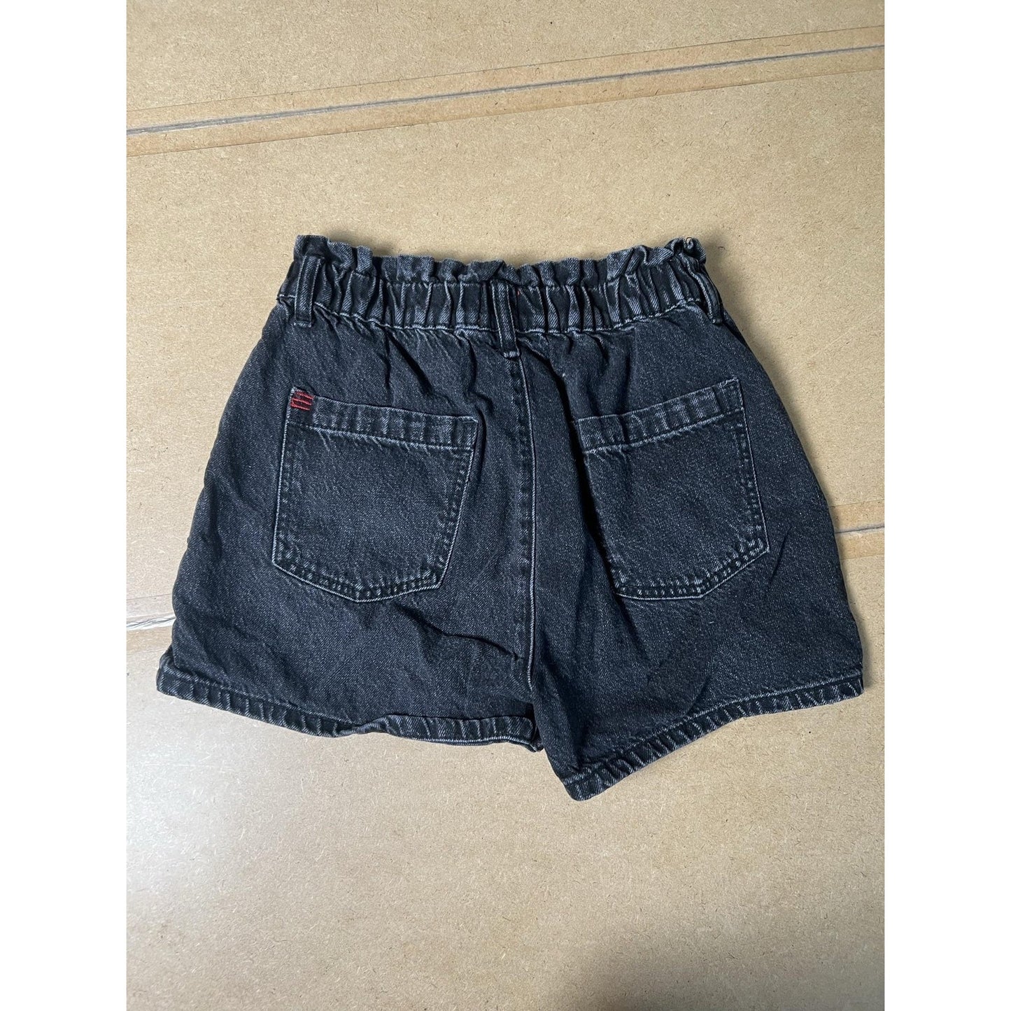 BDG Mom Shorts Womens M Black Denim Pull-On Elastic Waist 5-Pocket Casual