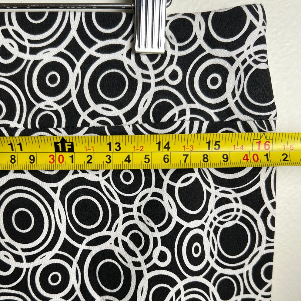 Krazy Larry Pull-on Ankle Pants Black Dots Women's Size 12