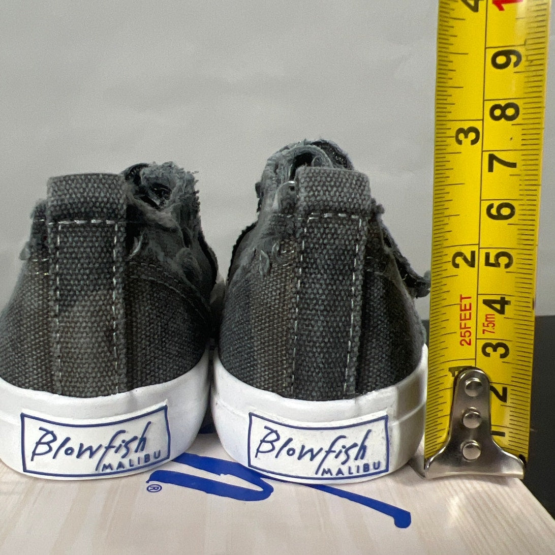NWT Blowfish Malibu Gray Camo Canvas Kids Size 12
