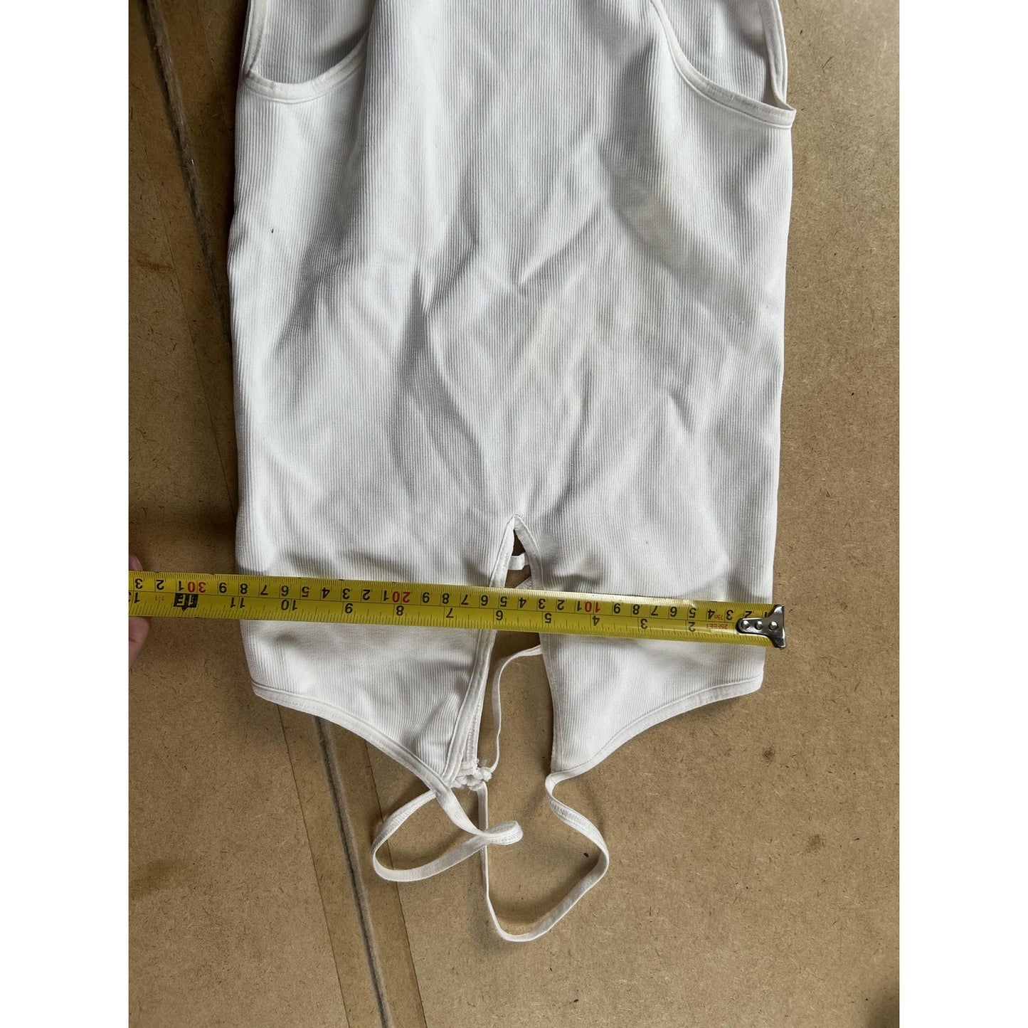 FP Movement Tank Camisole Womens S/M White Ribbed V-Neck Strappy Slim Stretch