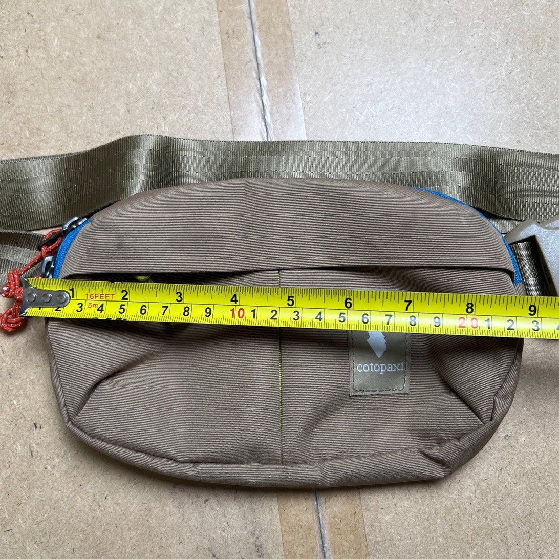 Cotopaxi Tan Hip Pack Cada Dia Fanny Pack