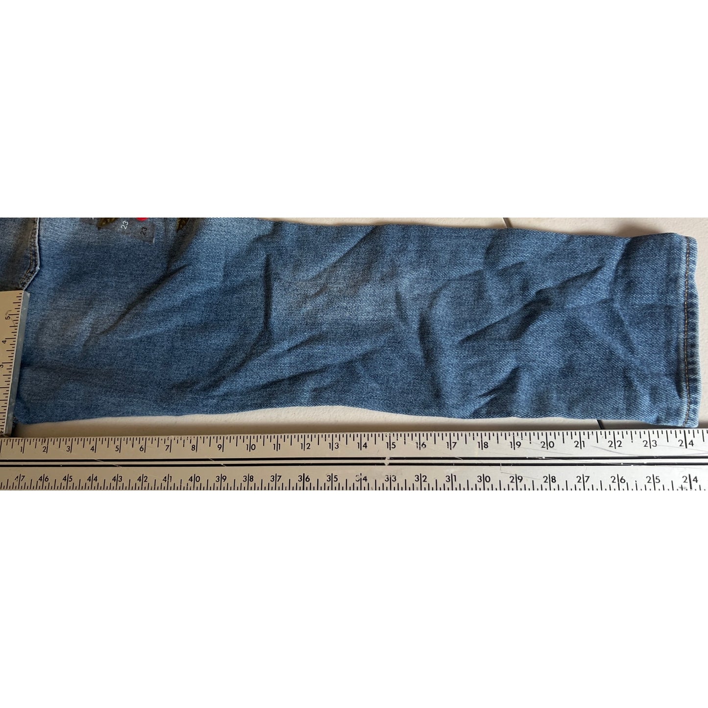 PacSun Mom Jeans Size 23 Embroidered Distressed Flower Print