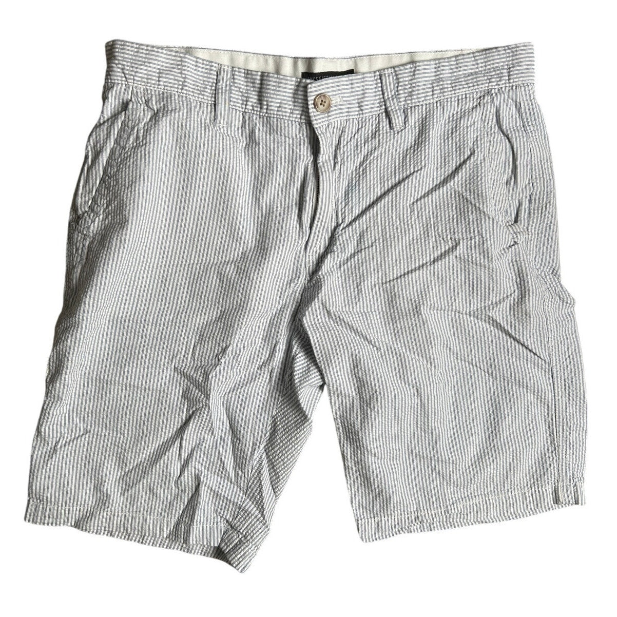 Saks Fifth Avenue Black 34x"10" 100% Cotton Blue Seersucker Shorts