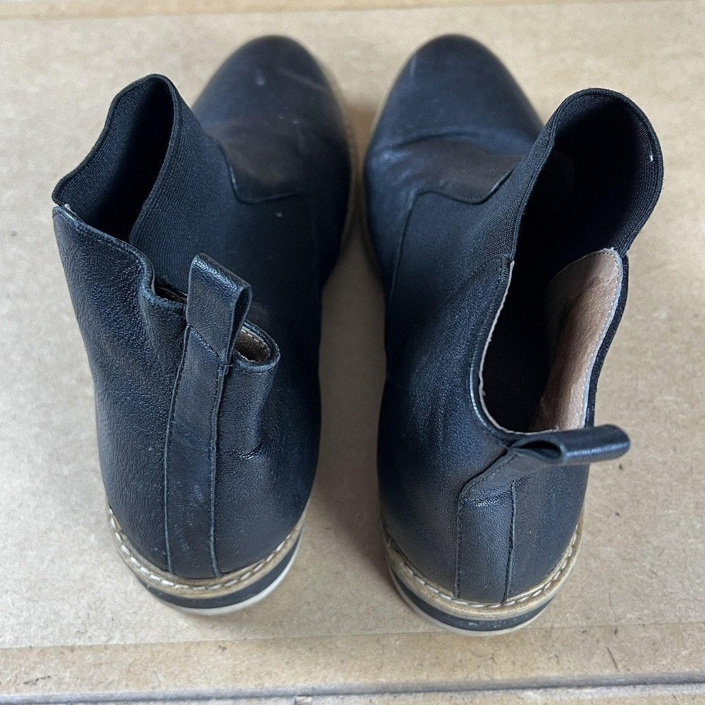 Adam Tucker Boots Mens Size 8.5 Black Leather Chelsea APOLLO Lined Slip On Ankle