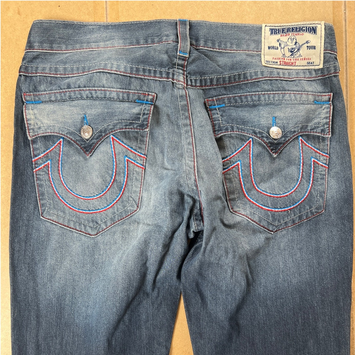 True Religion Straight Leg Jeans Horseshoe Embroidery Back Flap Size 38