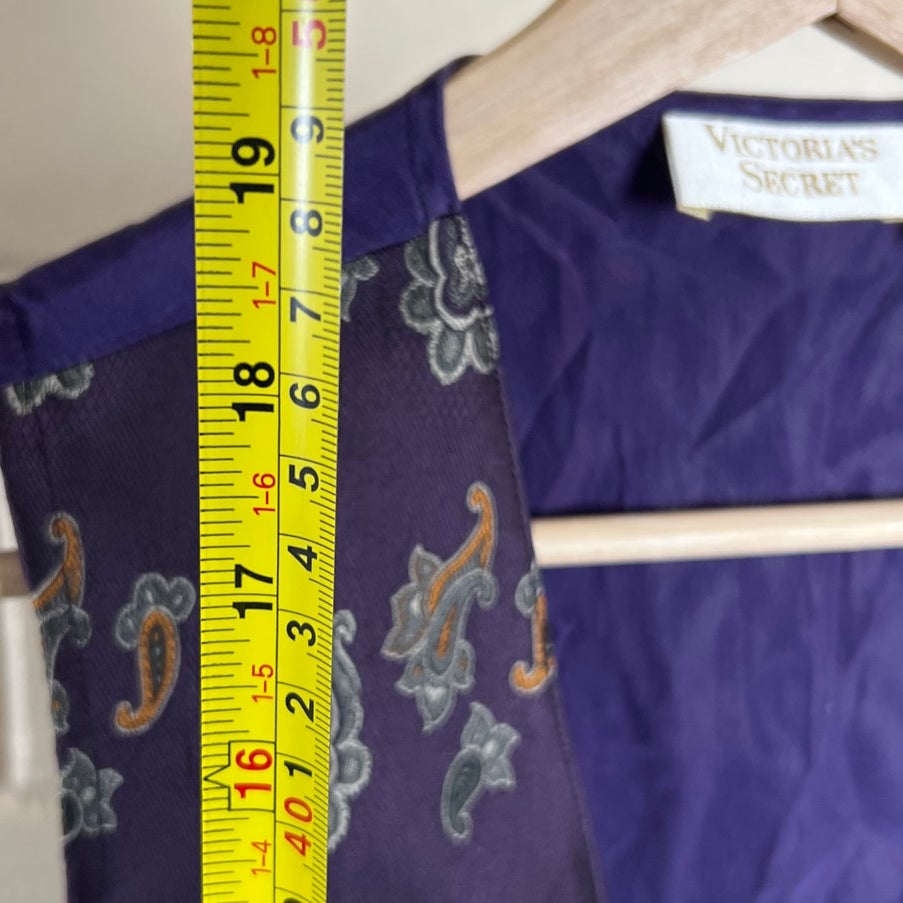 Victoria Secret Silk/Poly Size Small Women's Purple Vest Button Up