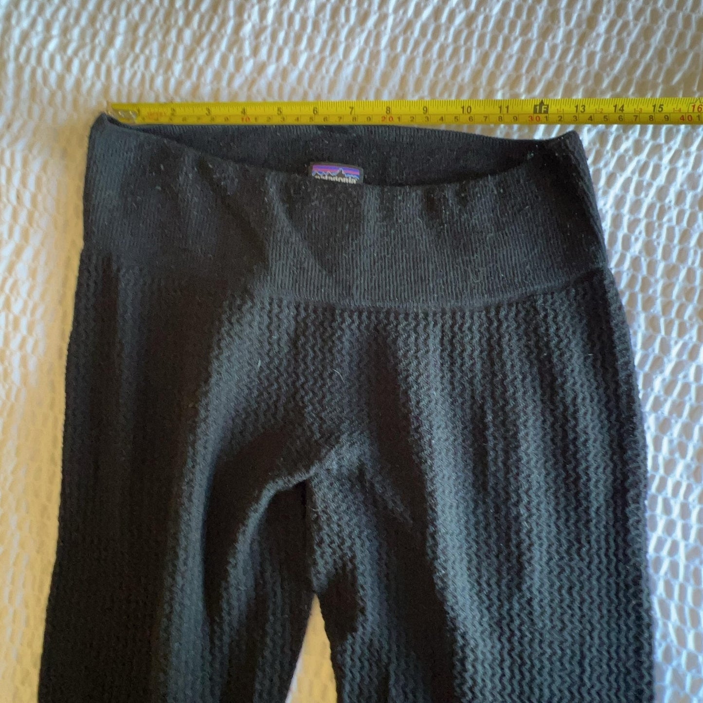 Patagonia Pants Womens M Black Wool Knit Jogger Elastic Waist Cuffed Stretch