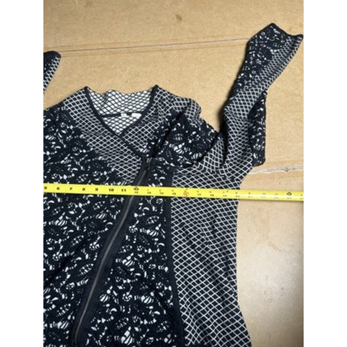 MOTH Sweater Womens M Black Full Zip Floral Open-Knit V-Neck Casual Textured