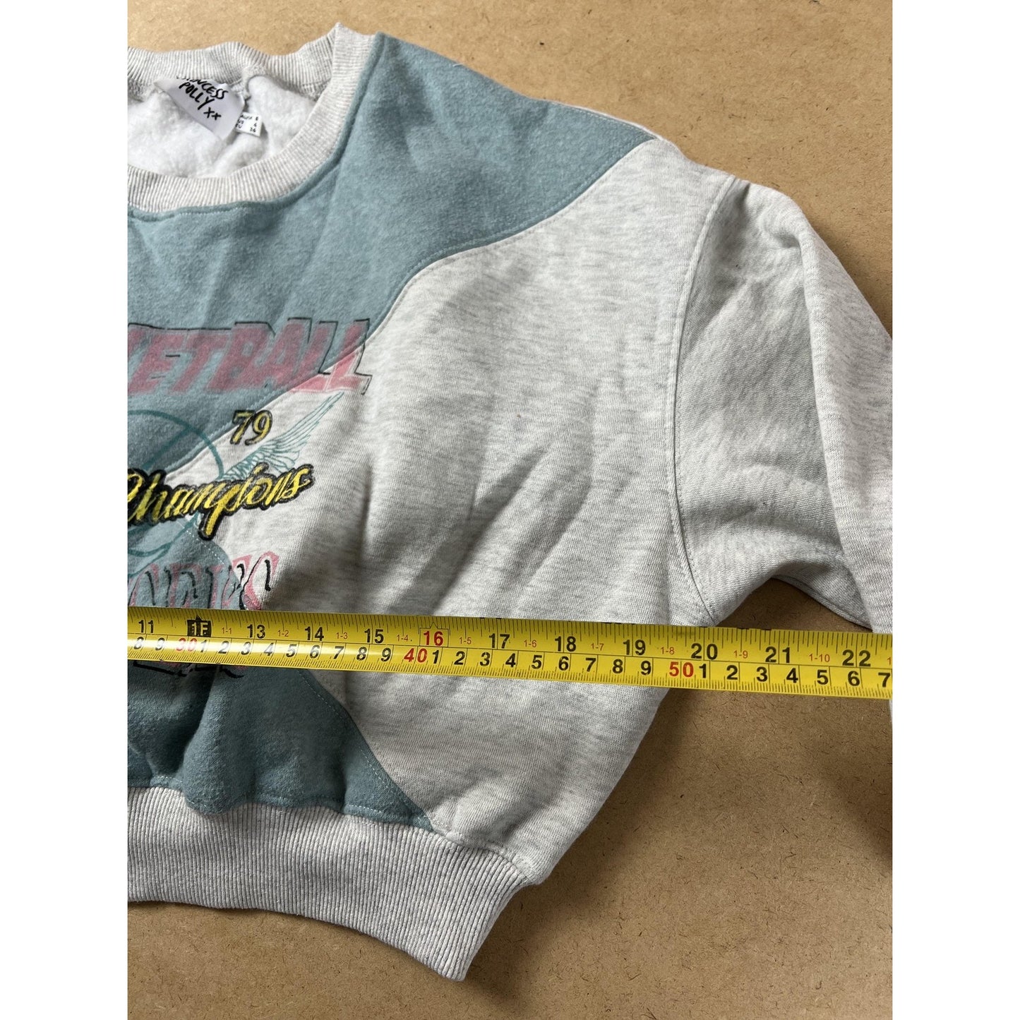 Princess Polly Sweater Womens 4 Gray Pullover Graphic Lined Relaxed Fleece