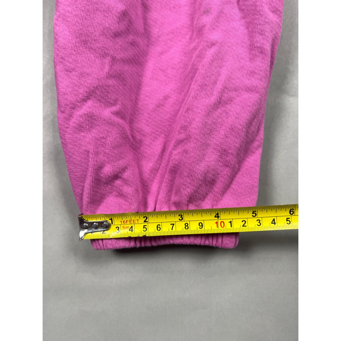 Free City Let's go Together Life Nature Love Size Medium Tokyo Pink Sweatpants