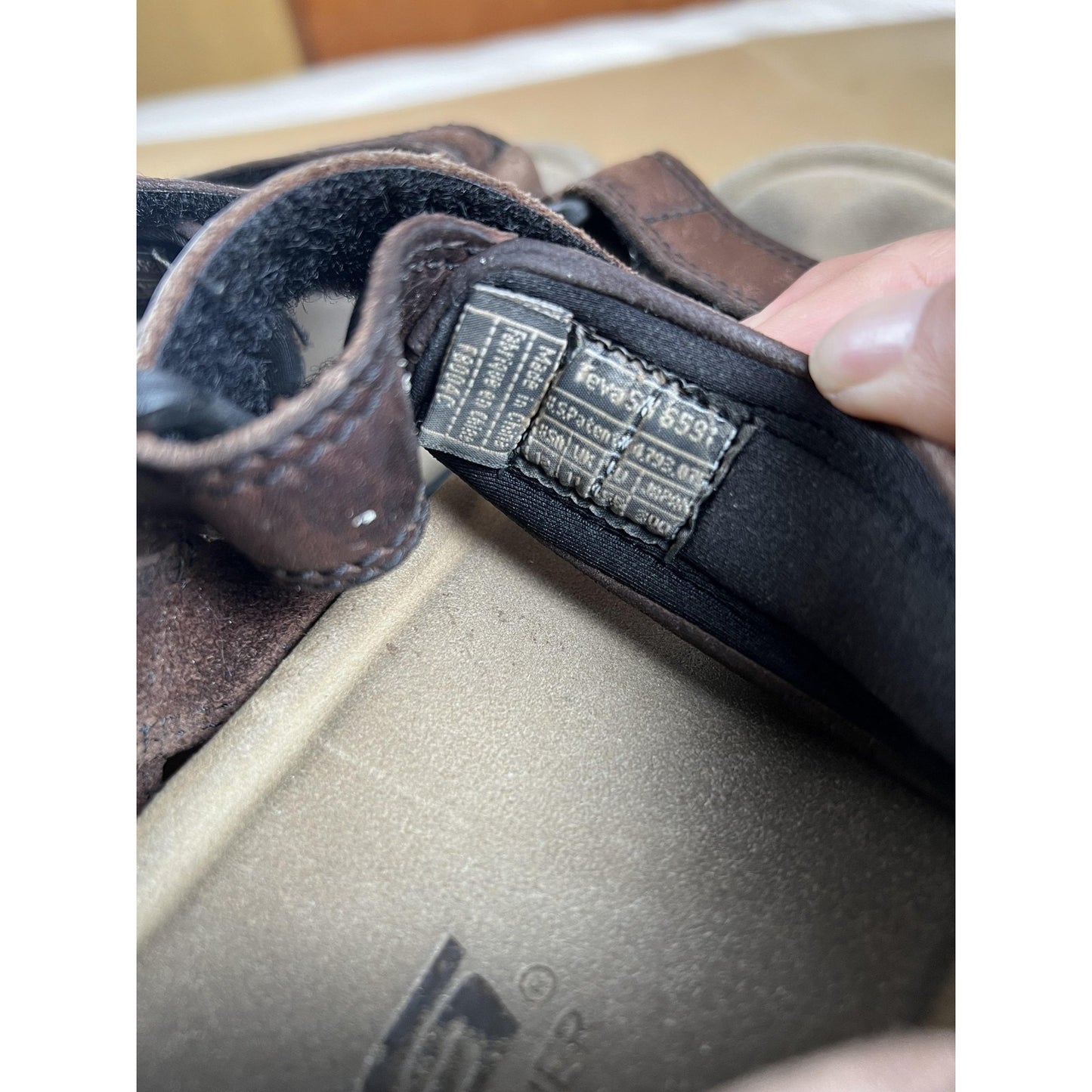 Teva Terra FI 5 Universal Sandals Mens US 12 Brown Leather Outdoor Shoes