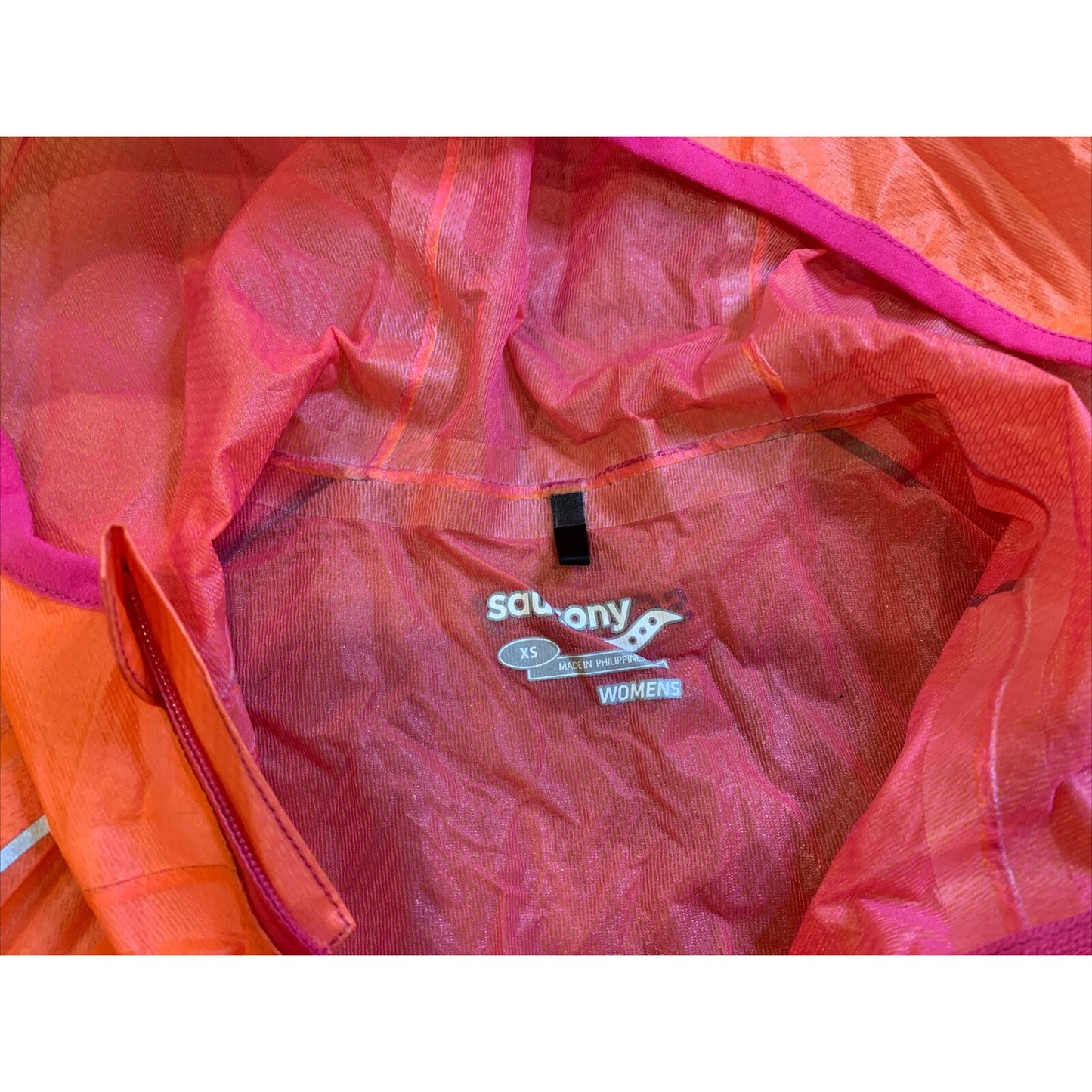SAUCONY Women’s Orange Pink lightweight Running Windbreaker Jacket XS - EUC