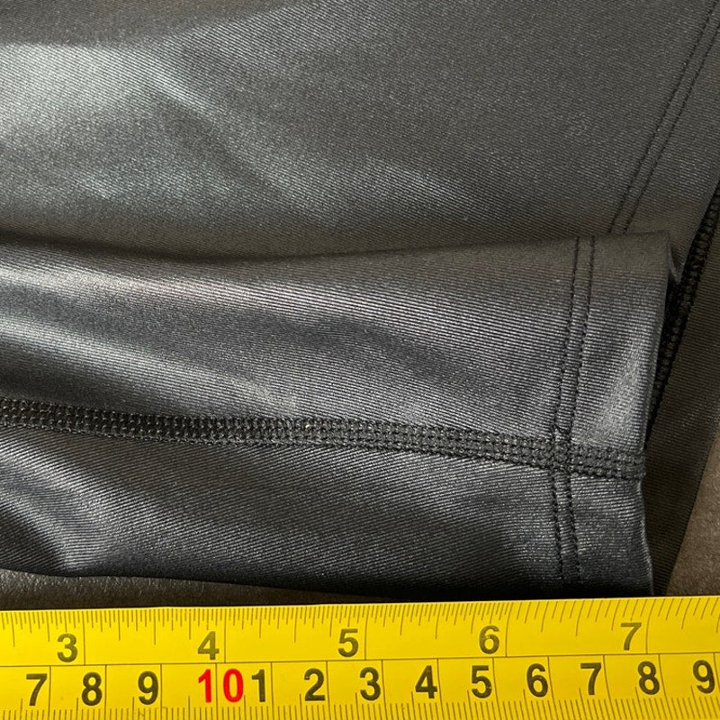 Abercrombie & Fitch Large Black Biker Short