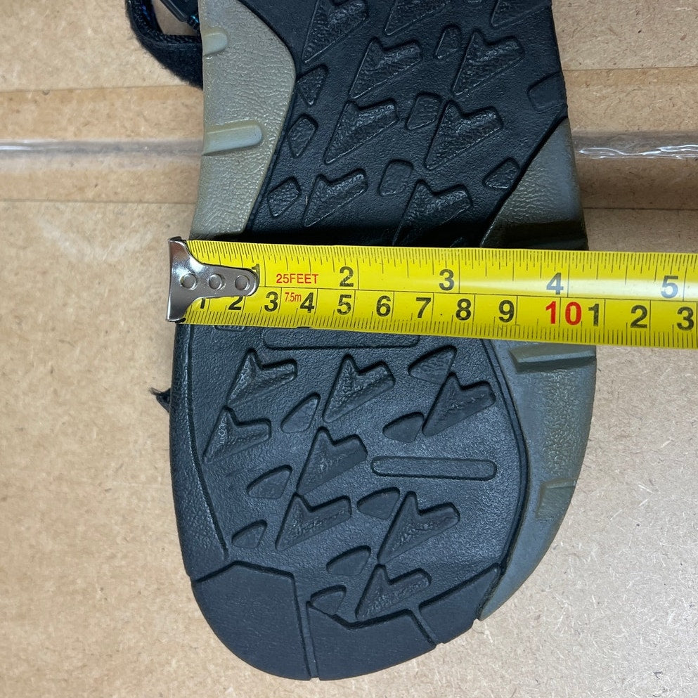 Teva Original Universal Strappy Multicolor Outdoor Hook & Loop Sandal M11