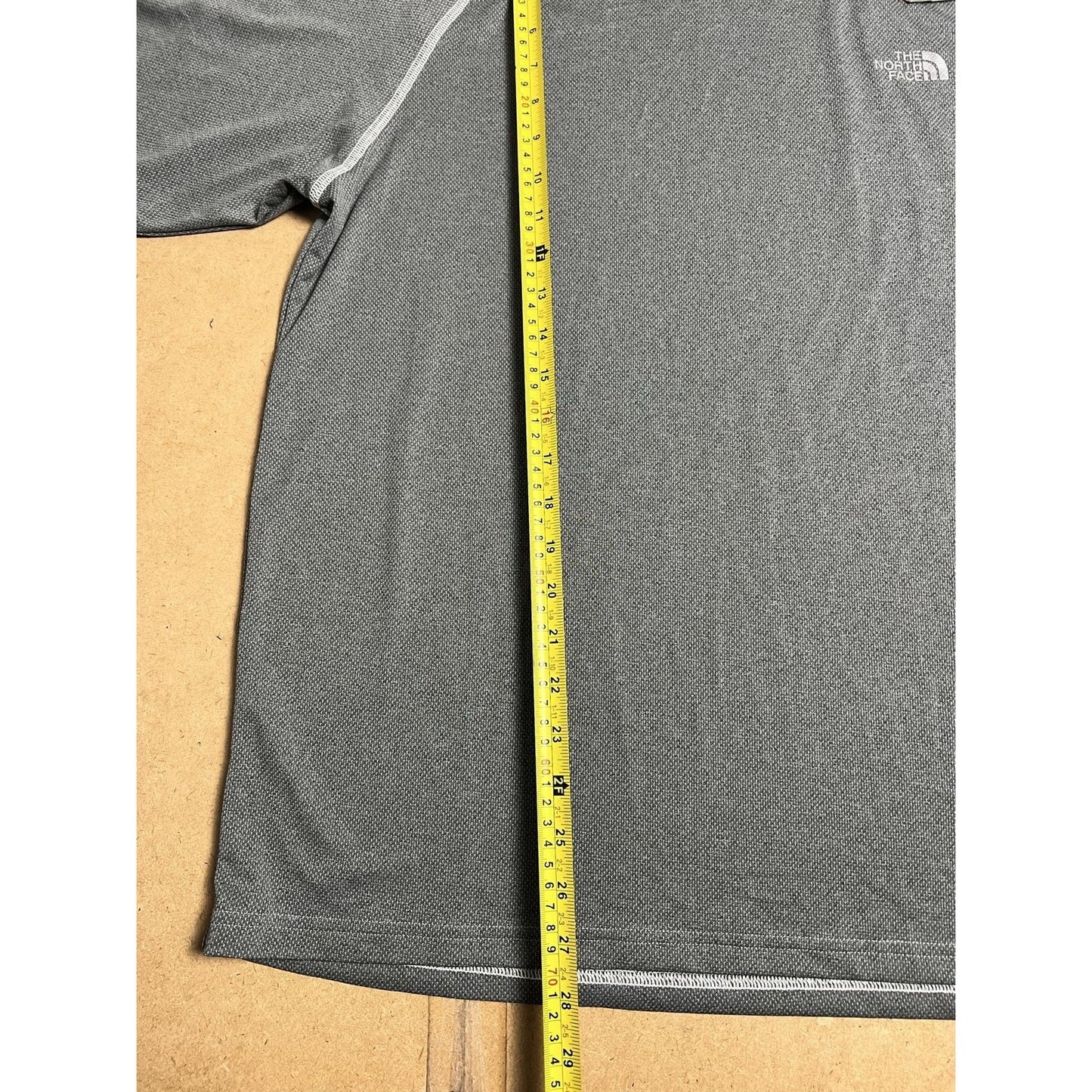 The North Face Shirt Mens L Gray Polyester Moisture Wicking Quick Dry Logo
