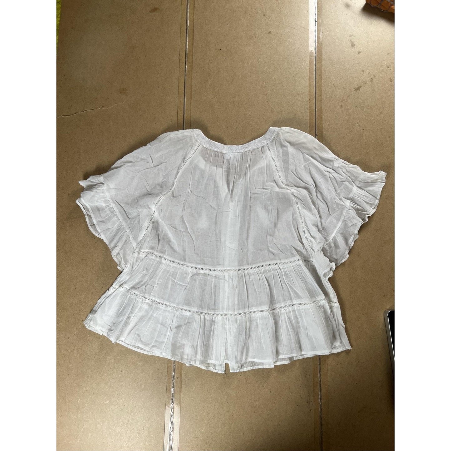J. Jill Blouse Womens L White Kimono Flutter Sleeve Button Crochet Embroidered