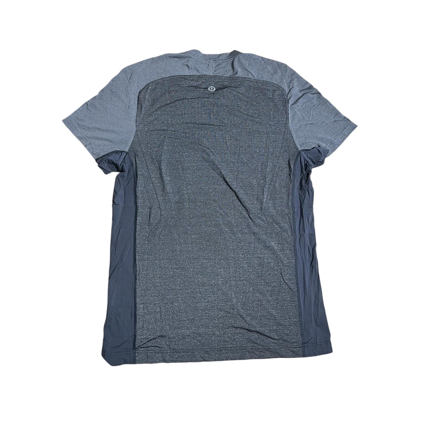 Lululemon Shirt Mens M Gray Polyester Blend Athletic Moisture Wicking Tagless