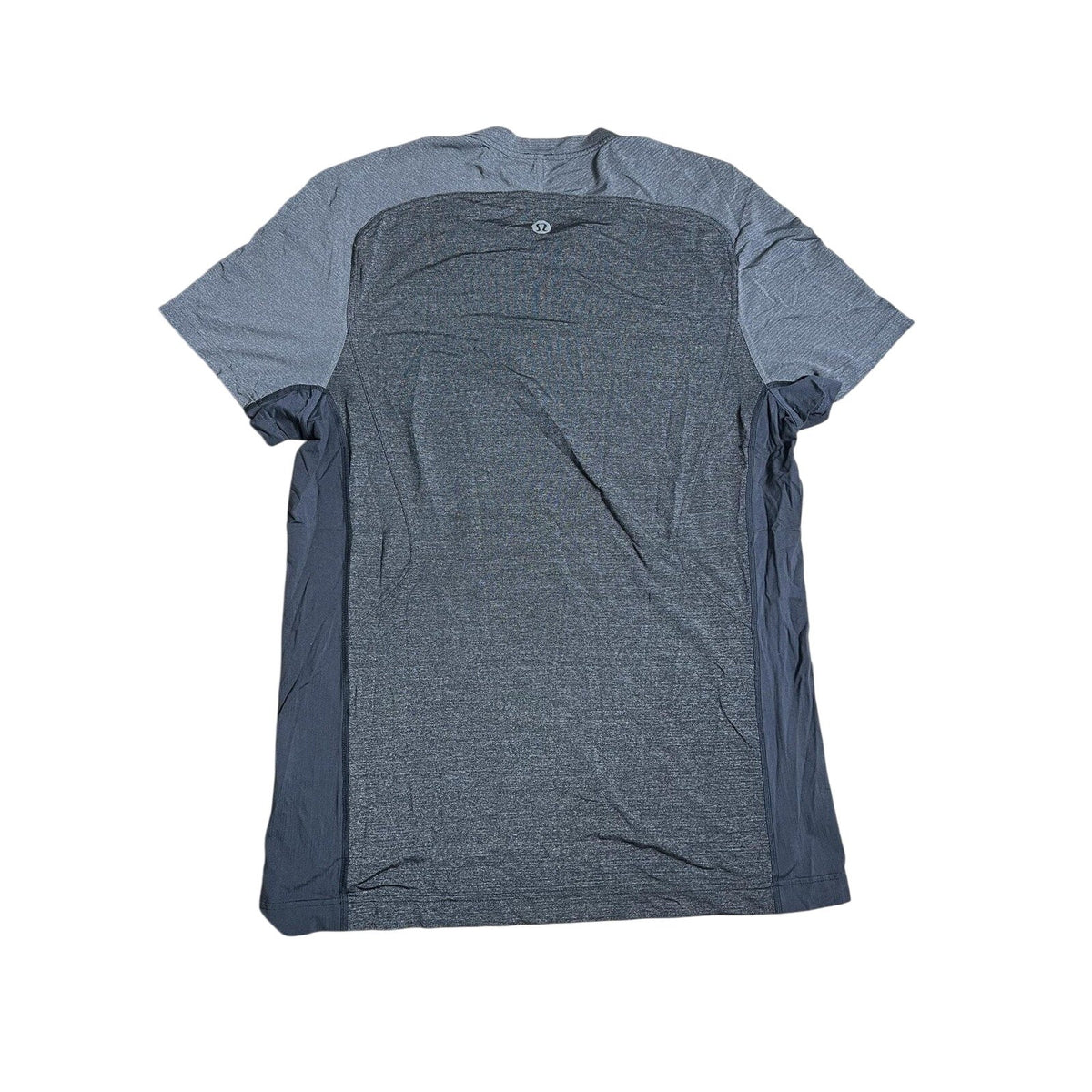 Lululemon Shirt Mens M Gray Polyester Blend Athletic Moisture Wicking Tagless