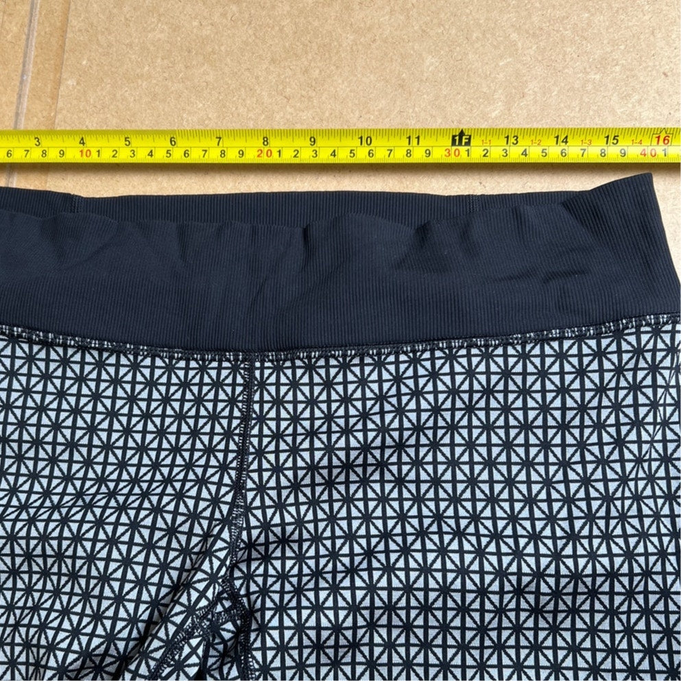 Lululemon Straight Up Pant Tri Geo Silver Spoon Black Luon Stretch Foldover Size 8