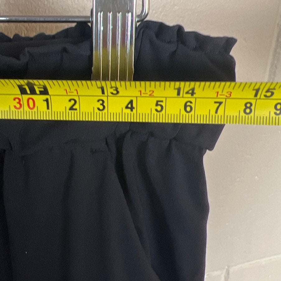 Lululemon Keep Moving Pants Women's Size 8 Black