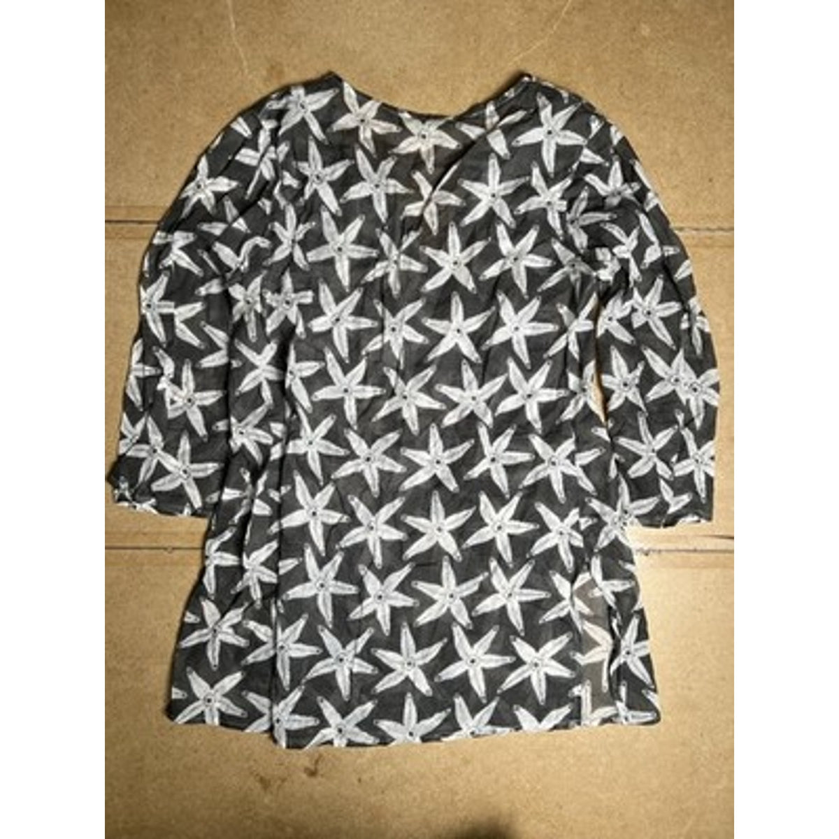 Rock Flower Paper Tunic Womens M Gray V-Neck Long Sleeve 100% Cotton Lightweight