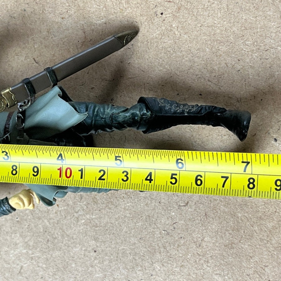 2002 ToyBiz Lord of the Rings LOTR Legolas Action Figure