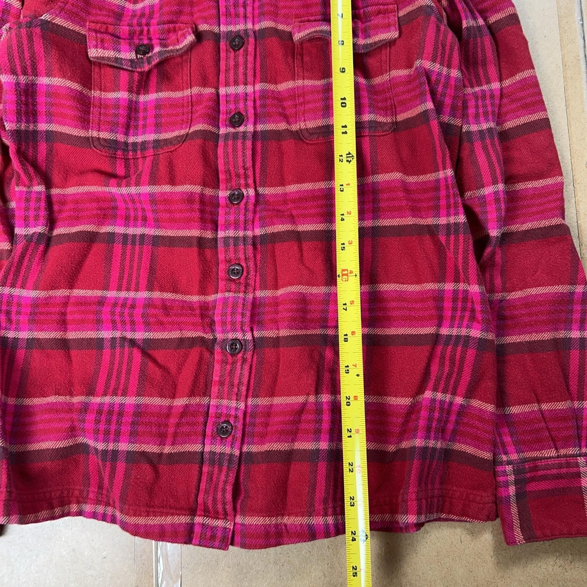 Patagonia Womens 6 Red Pink Plaid Organic Cotton Button Front Flannel Shirt