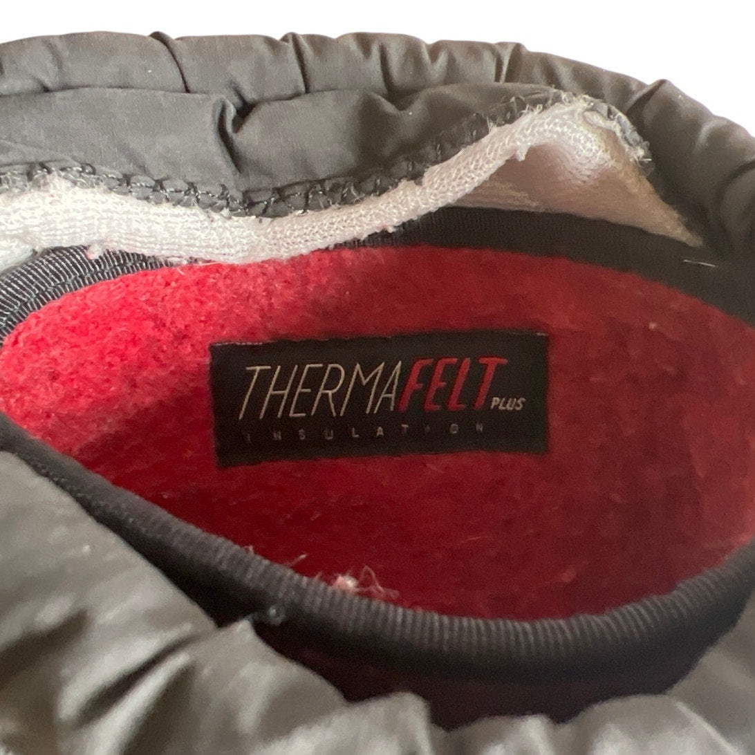 The NorthFace ThermalFelt Plus Size 7 Waterproof IV Winter Snow Waterproof Boot