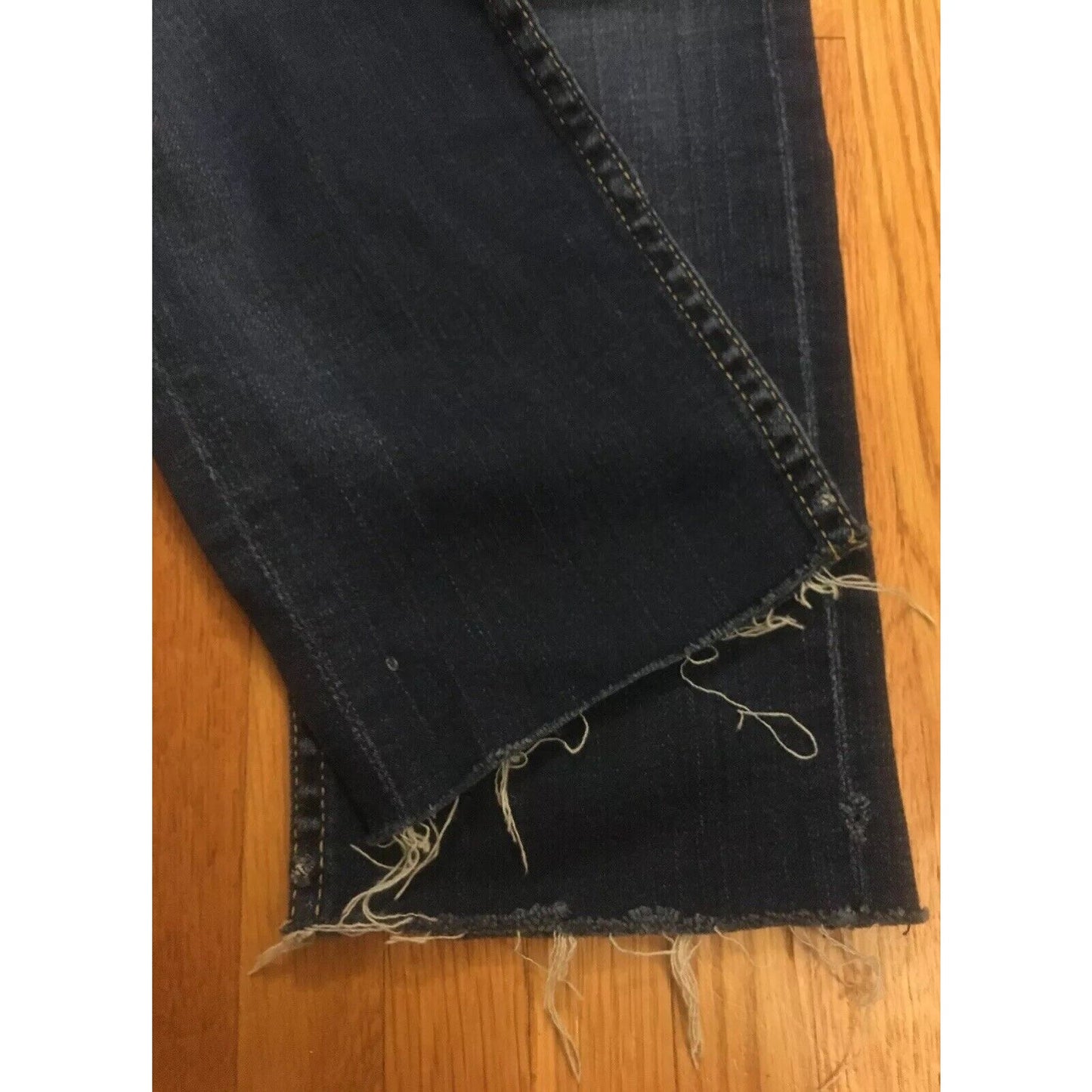 Hudson Women’s Blue Cut Jeans Size 27 Inseam 25” Made in USA Cut-off - EUC