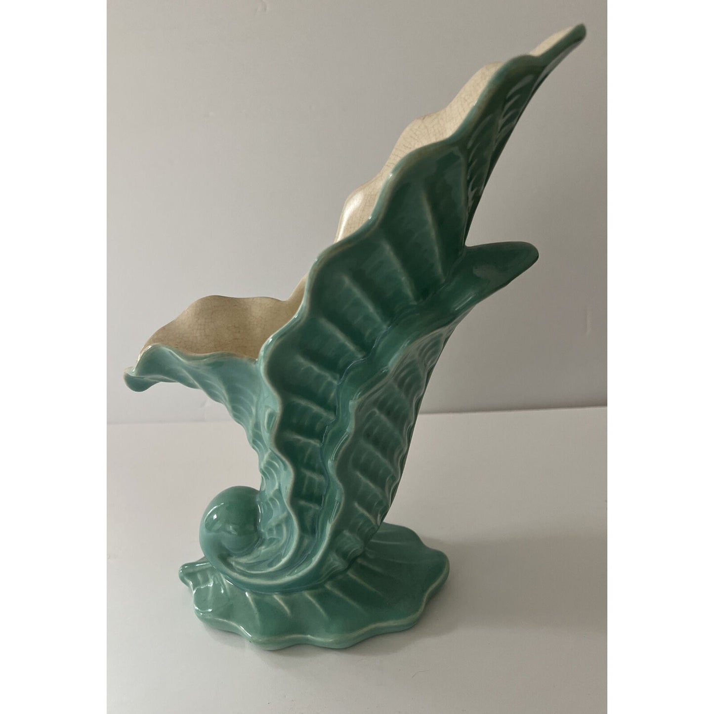 Vintage Redwing Vase, Shell Design, Green Glaze 4x7xH-10.5, Art Deco - EUC