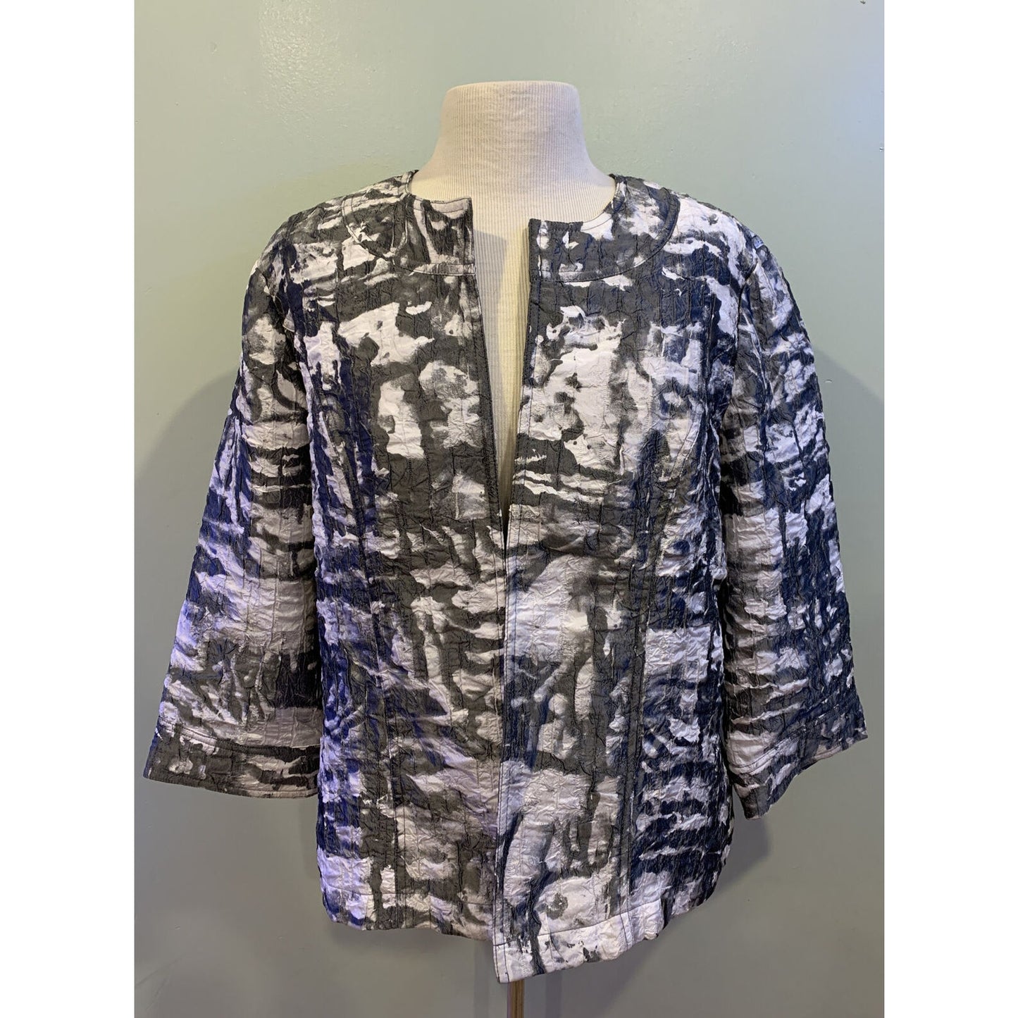Coldwater Creek Blazer White Gray Size Medium (10/12)