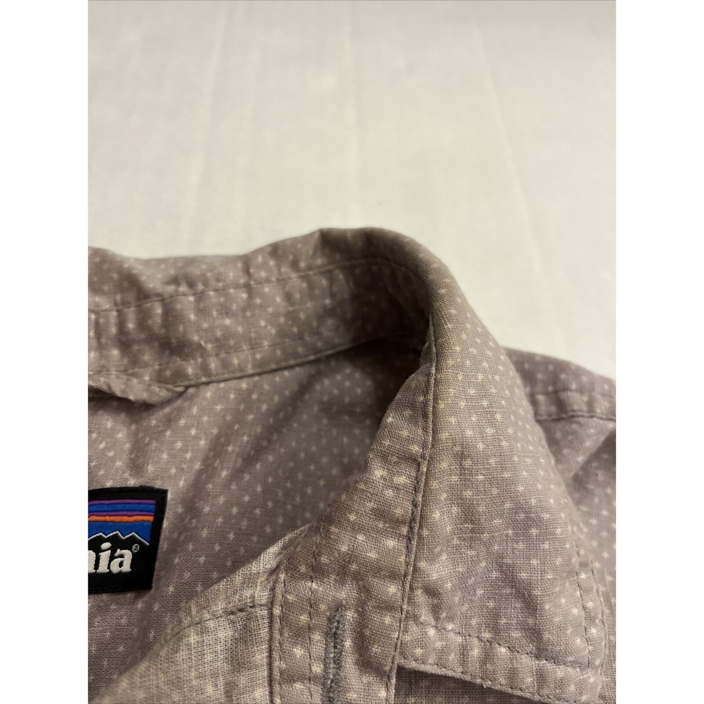 Patagonia Button Up Shirt Adult Small Gray Short Sleeve Mens