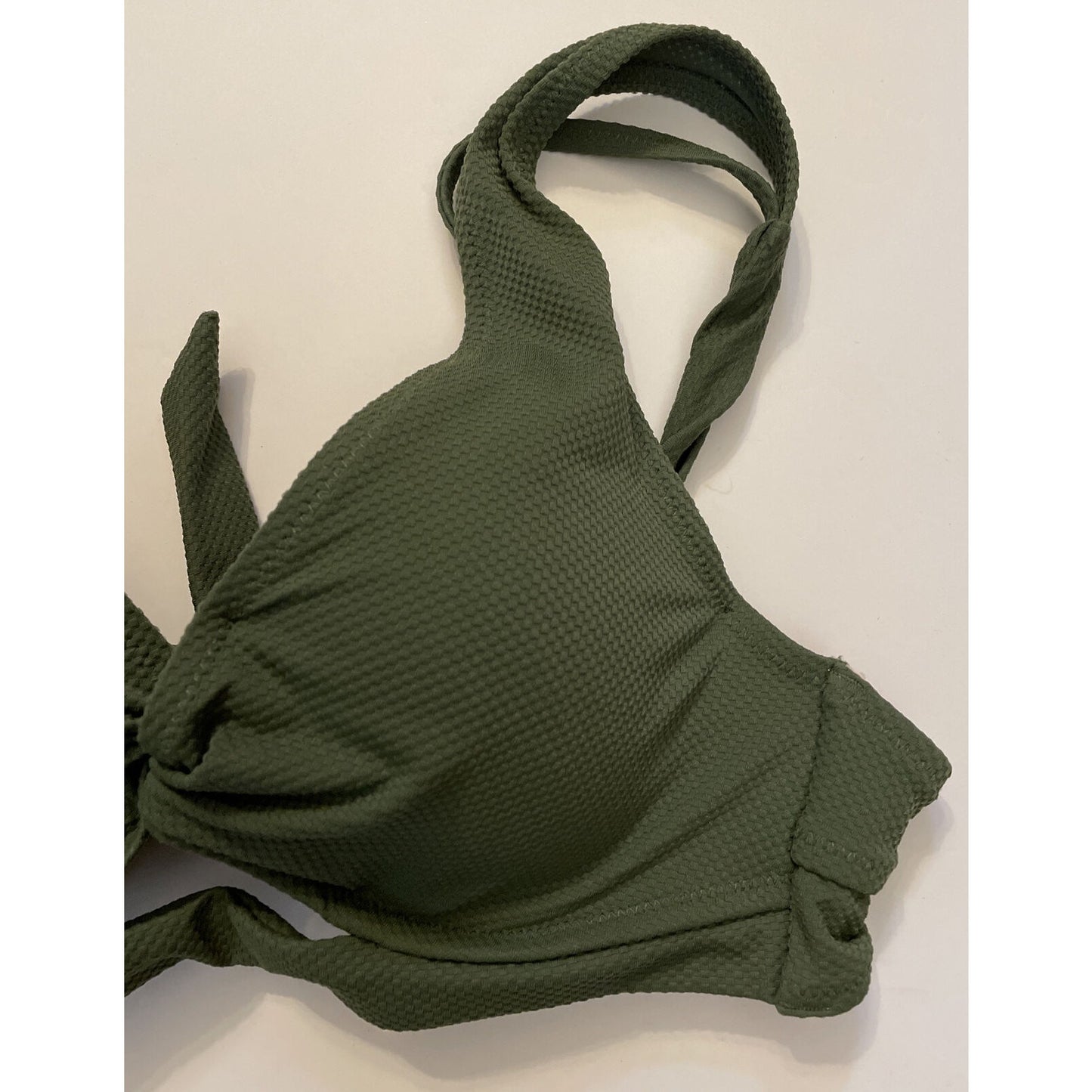 Shade Shore Olive Green Bikini Top SZ 32B slight push up tie - EUC