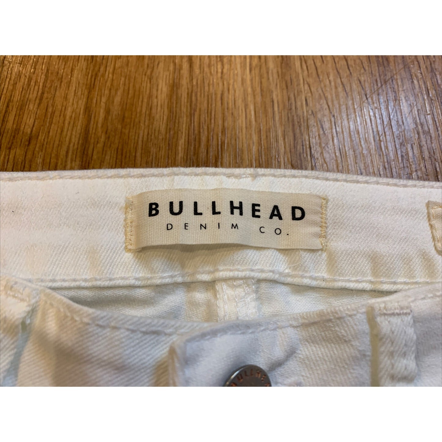 BULLHEAD DENIM CO. WORN WHITE RIPPED MID RISE SKINNIEST ANKLE JEANS NWT Size 27