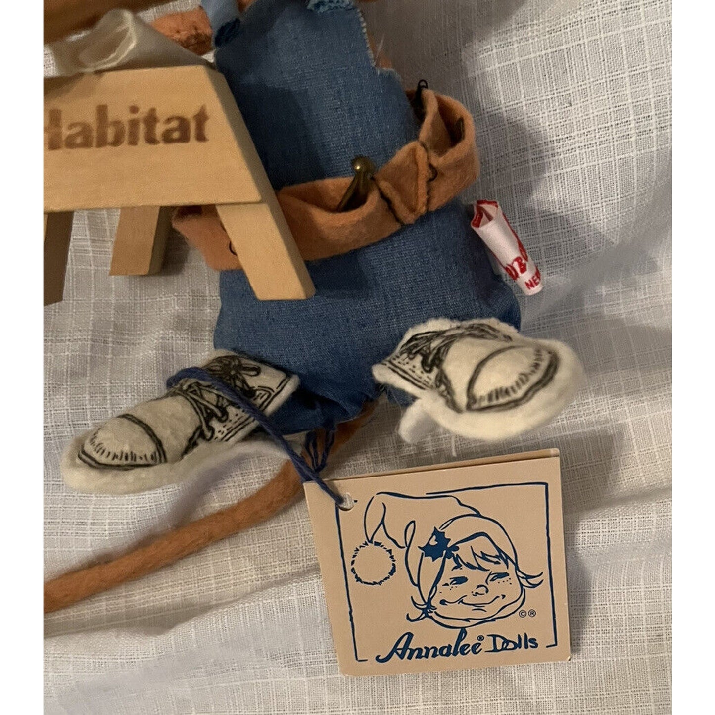 7 inch Annalee 1994 habitat construction mouse Nails Hammer Blue Print - NWT